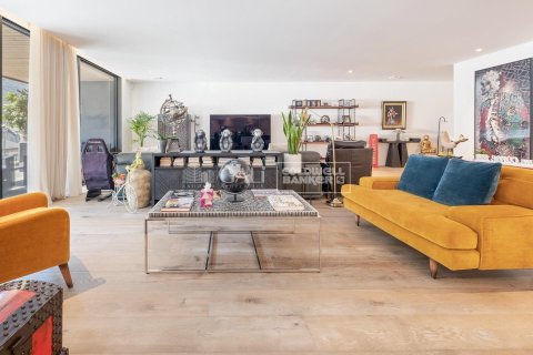 3 bedrooms apartment for sale in Principado De Andorra (Ninguna Poblacion Tiene C.P.), Lleida, Catalonia, Spain № 5392 - photo 8