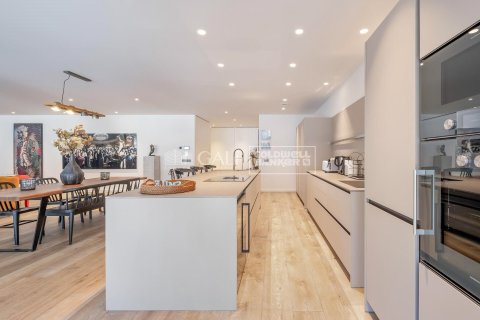 3 bedrooms apartment for sale in Principado De Andorra (Ninguna Poblacion Tiene C.P.), Lleida, Catalonia, Spain № 5392 - photo 2