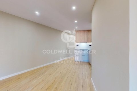 2 bedrooms apartment for sale in Barcelona, Catalonia, Spain № 5396 - photo 12