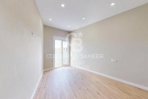 2 bedrooms apartment for sale in Barcelona, Catalonia, Spain № 5396 - photo 25