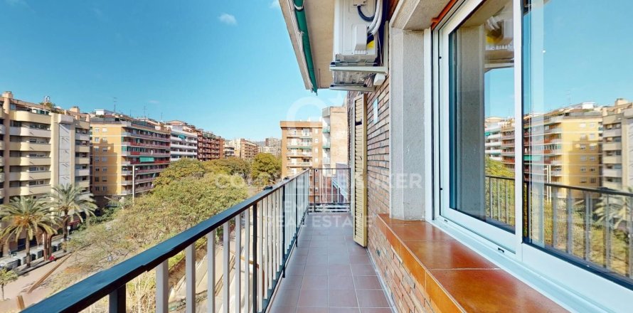 2 bedrooms apartment for sale in Barcelona, Catalonia, Spain № 5396