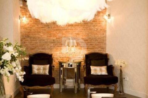 69 sq.m. commercial property for sale in Ciutat Vella, Barcelona, Catalonia, Spain № 5207