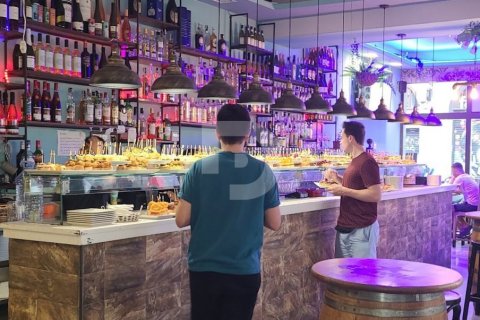 64 sq.m. cafe / restaurant for sale in Sants-Montjuic, Barcelona, Catalonia, Spain № 5209 - photo 4