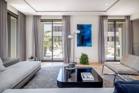Apartamento de 3 dormitorios en venta en Barcelona, Cataluña, Spain № 6779 - foto 6