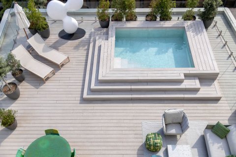 Apartamento de 3 dormitorios en venta en Barcelona, Cataluña, Spain № 6778