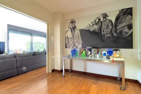 Купить дом в Барселона, Испания с 8 комнат, № 1726 - фото 15