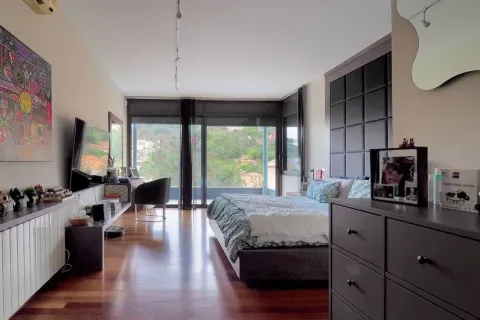 Купить дом в Барселона, Испания с 8 комнат, № 1726 - фото 21