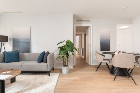 Купить квартиру в Барселона, Испания с 5 комнат, № 1731 - фото 20