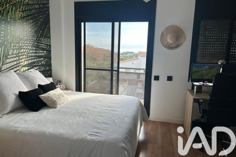 Купить таунхаус в Виланова-и-ла-Желтру, Испания с 3 спальни, 179м², № 4709 - фото 26