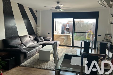 3 bedrooms townhouse for sale in Vilanova i la Geltru, Barcelona, Catalonia, Spain № 4709