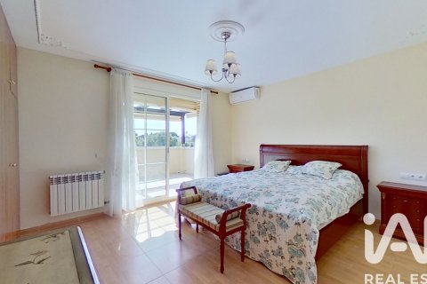 6 bedrooms house for sale in Cambrils, Tarragona, Catalonia, Spain № 4713 - photo 15