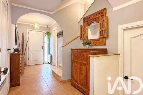 5 bedrooms house for sale in Vilafranca Del Penedes, Barcelona, Catalonia, Spain № 4714 - photo 25