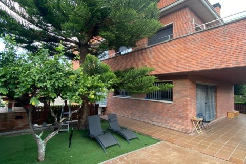 Дом 501м² в Террасе, Барселона, Каталония, Испания № 4708