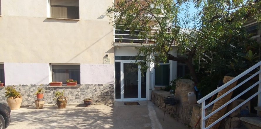 354 sq.m. commercial property for sale in Tortosa, Tarragona, Catalonia, Spain № 4829