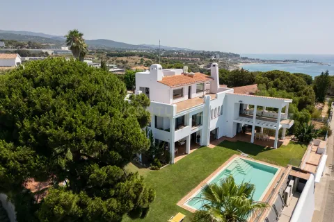 Сasa de 5 dormitorios en venta en Arenys de Mar, Barcelona, Cataluña, Spain № 7001 - foto 6