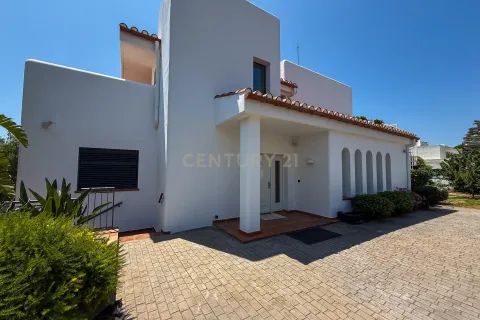 Сasa de 5 dormitorios en venta en Arenys de Mar, Barcelona, Cataluña, Spain № 7001 - foto 13