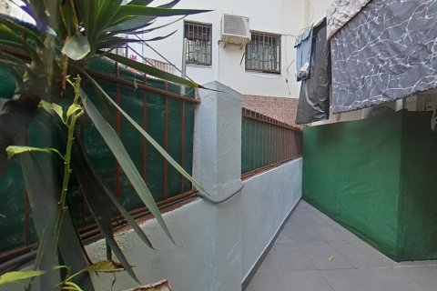 Apartamento de 6 dormitorios en venta en Barcelona, Cataluña, Spain № 7003 - foto 22