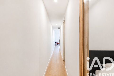 2 bedrooms apartment for sale in Barcelona, Catalonia, Spain № 7340 - photo 14
