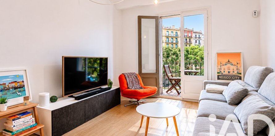 2 bedrooms apartment for sale in Barcelona, Catalonia, Spain № 7340