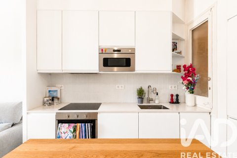 2 bedrooms apartment for sale in Barcelona, Catalonia, Spain № 7340 - photo 21