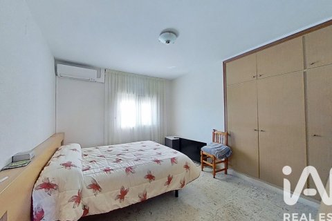 4 bedrooms house for sale in Roquetes, Tarragona, Catalonia, Spain № 7336 - photo 20