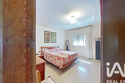 4 bedrooms house for sale in Roquetes, Tarragona, Catalonia, Spain № 7336 - photo 18