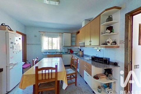 4 bedrooms house for sale in Roquetes, Tarragona, Catalonia, Spain № 7336 - photo 24