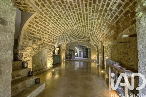 Купить дом в Виладемюльс, Испания с 9 спален, 946м², № 7341 - фото 11