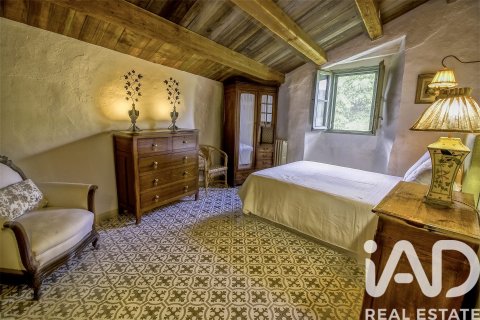 Купить дом в Виладемюльс, Испания с 9 спален, 946м², № 7341 - фото 2