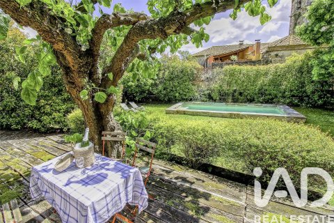Купить дом в Виладемюльс, Испания с 9 спален, 946м², № 7341 - фото 24
