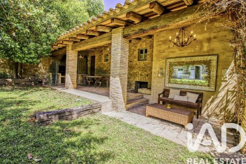 Купить дом в Виладемюльс, Испания с 9 спален, 946м², № 7341 - фото 25