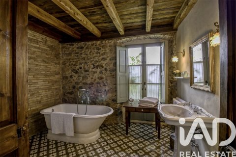 Купить дом в Виладемюльс, Испания с 9 спален, 946м², № 7341 - фото 21