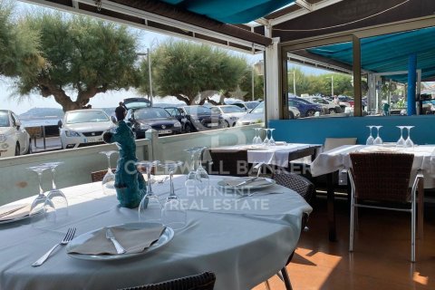 243 sq.m. cafe / restaurant for sale in L'Escala, Girona, Catalonia, Spain № 5855 - photo 2