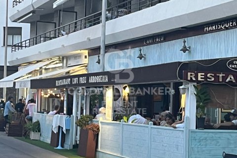 243 sq.m. cafe / restaurant for sale in L'Escala, Girona, Catalonia, Spain № 5855 - photo 5