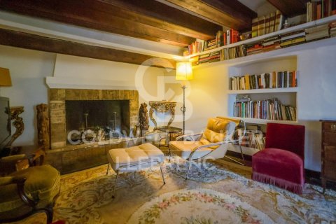 8 bedrooms house for sale in Barcelona, Catalonia, Spain № 5860 - photo 15