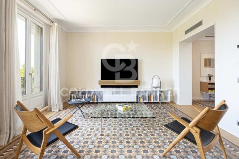 3 bedrooms apartment for sale in Barcelona, Catalonia, Spain № 5859 - photo 6