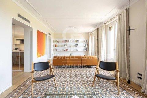 3 bedrooms apartment for sale in Barcelona, Catalonia, Spain № 5858 - photo 7