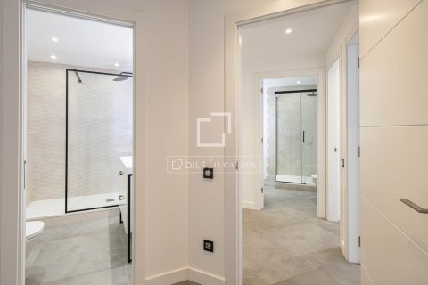 3 bedrooms apartment for sale in Barcelona, Catalonia, Spain № 6437 - photo 24