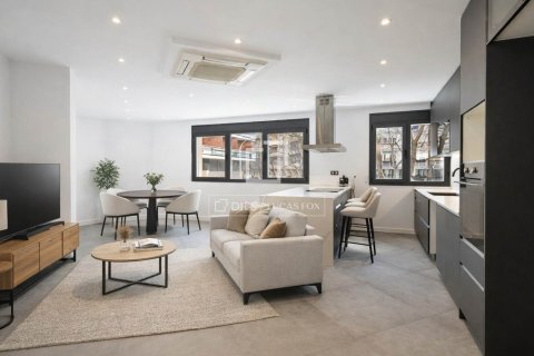 3 bedrooms apartment for sale in Barcelona, Catalonia, Spain № 6437