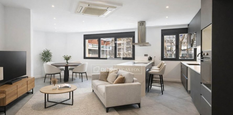 3 bedrooms apartment for sale in Barcelona, Catalonia, Spain № 6437