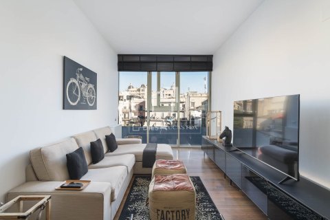 Купить квартиру в Барселона, Испания с 2 спальни, 144м², № 6431 - фото 4