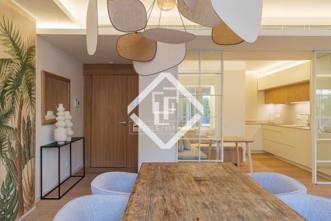 3 chambres apartment à vendre à Barcelona, Catalonia, Spain № 6433 - photo 3