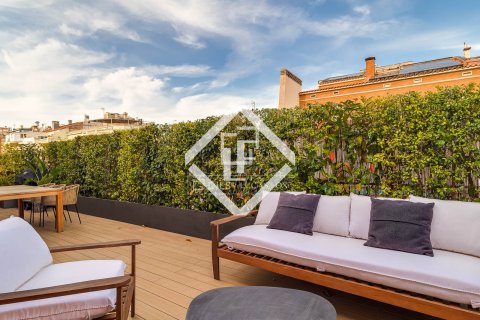 3 chambres apartment à vendre à Barcelona, Catalonia, Spain № 6433 - photo 8