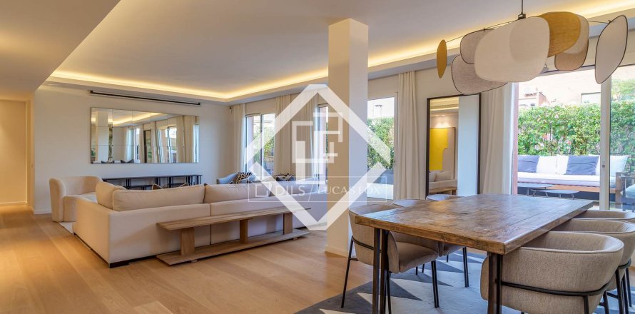 3 chambres apartment à vendre à Barcelona, Catalonia, Spain № 6433