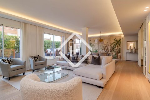 3 chambres apartment à vendre à Barcelona, Catalonia, Spain № 6433 - photo 17