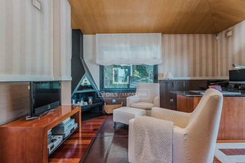 7 bedrooms villa for sale in Barcelona, Catalonia, Spain № 6432 - photo 9