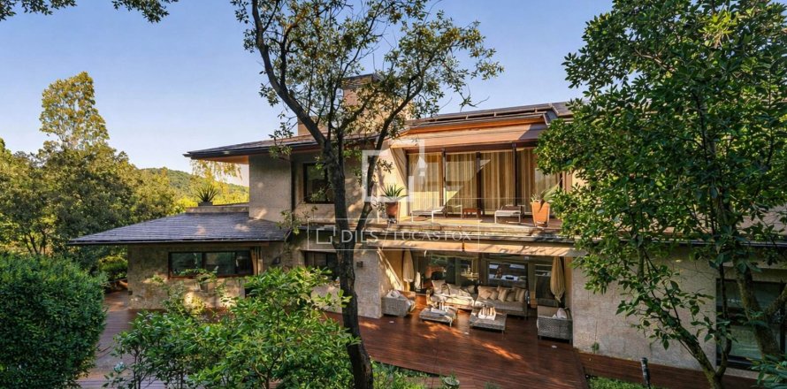 7 bedrooms villa for sale in Barcelona, Catalonia, Spain № 6432