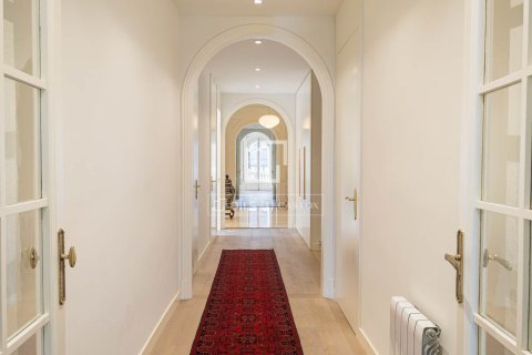 5 bedrooms apartment for sale in Barcelona, Catalonia, Spain № 6434 - photo 17