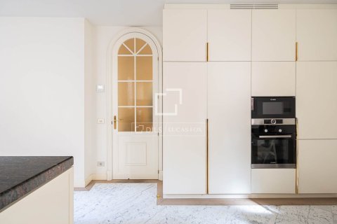 5 bedrooms apartment for sale in Barcelona, Catalonia, Spain № 6434 - photo 16