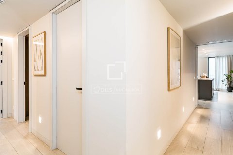 4 bedrooms apartment for sale in Barcelona, Catalonia, Spain № 6436 - photo 25